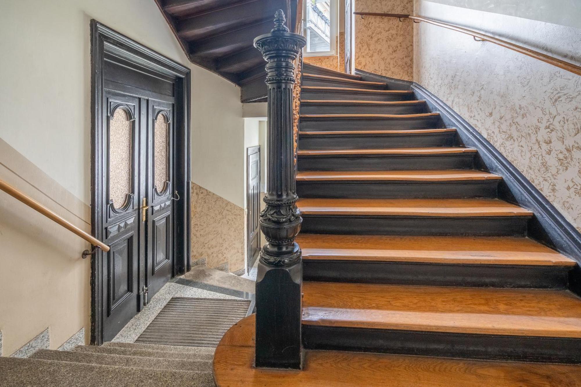 Gemuetliche Dachgeschosswohnung -Waldstrassenviertel Leipzig Dış mekan fotoğraf