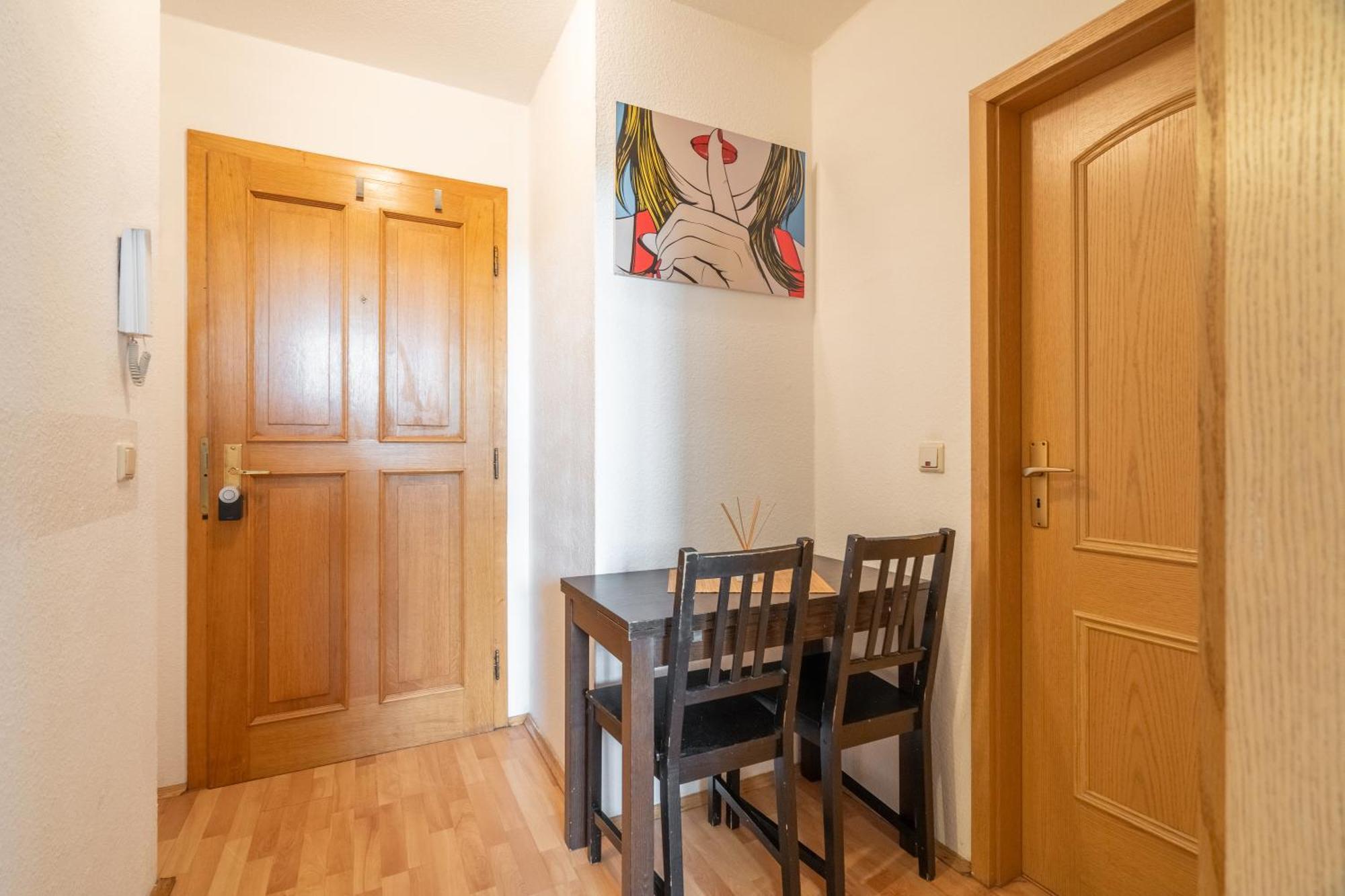Gemuetliche Dachgeschosswohnung -Waldstrassenviertel Leipzig Dış mekan fotoğraf